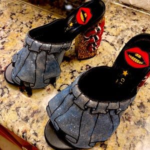 Gucci Trompe L'oeil Sequin Embellished Block Heel Mules